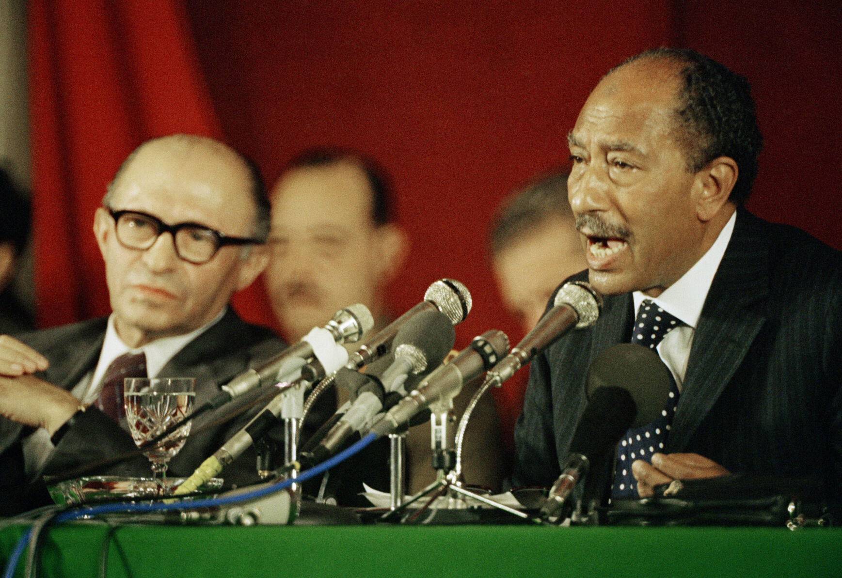 1978: Anwar Sadat and Menachem Begin